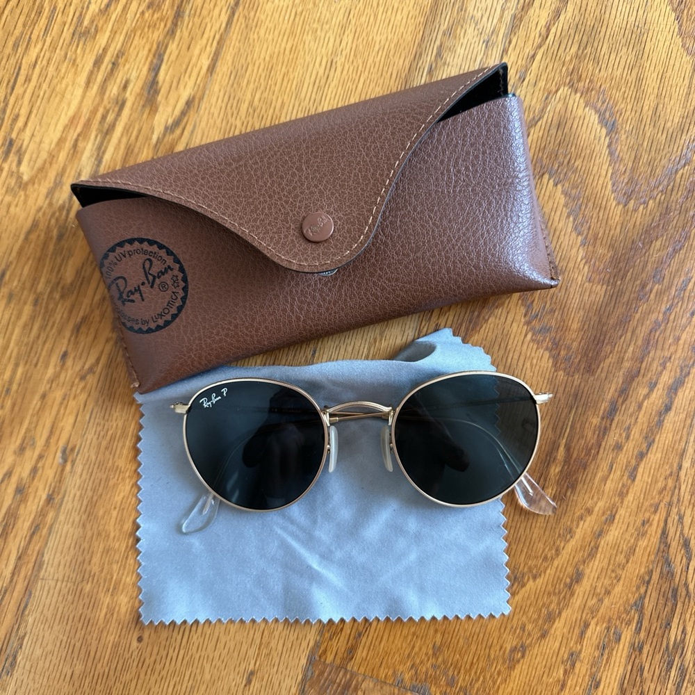 Ray-Ban Gold Frame Sunglasses with Brown Case